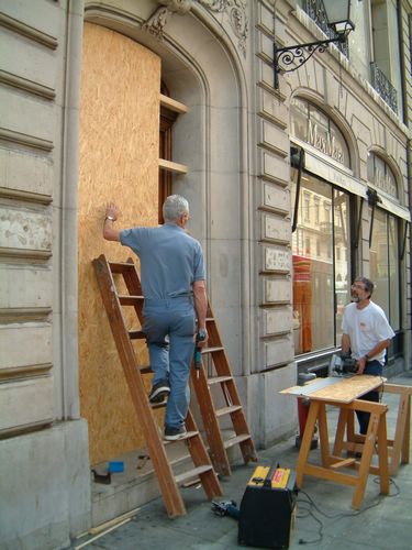 The capenters are laughing all the way to the bank. Unfortunately, it's closed and boarded up