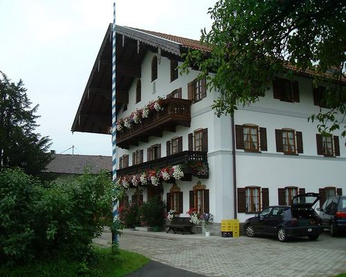 Bed and Breakfast at a Bavarian Farm